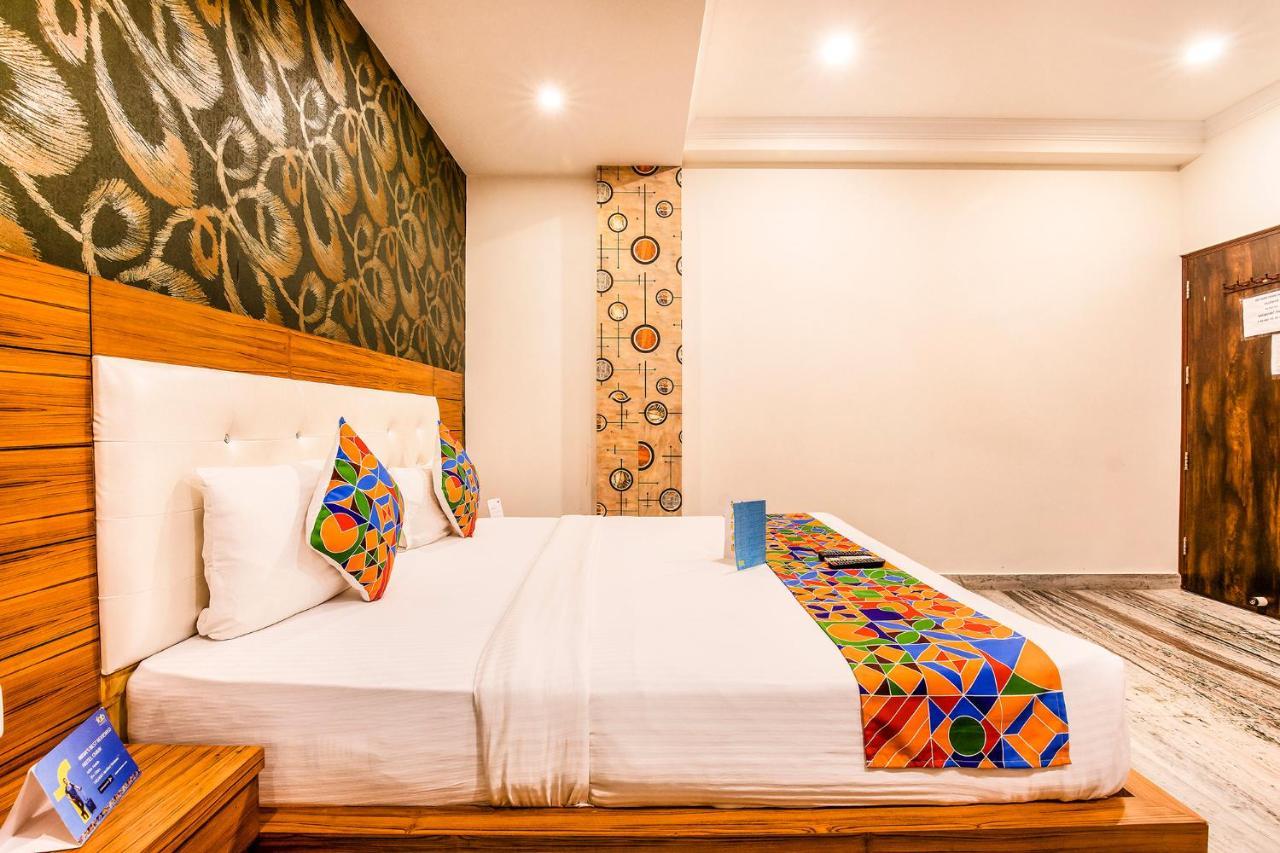 Fabhotel Shoba Estate Delhi Airport New Delhi Exterior photo