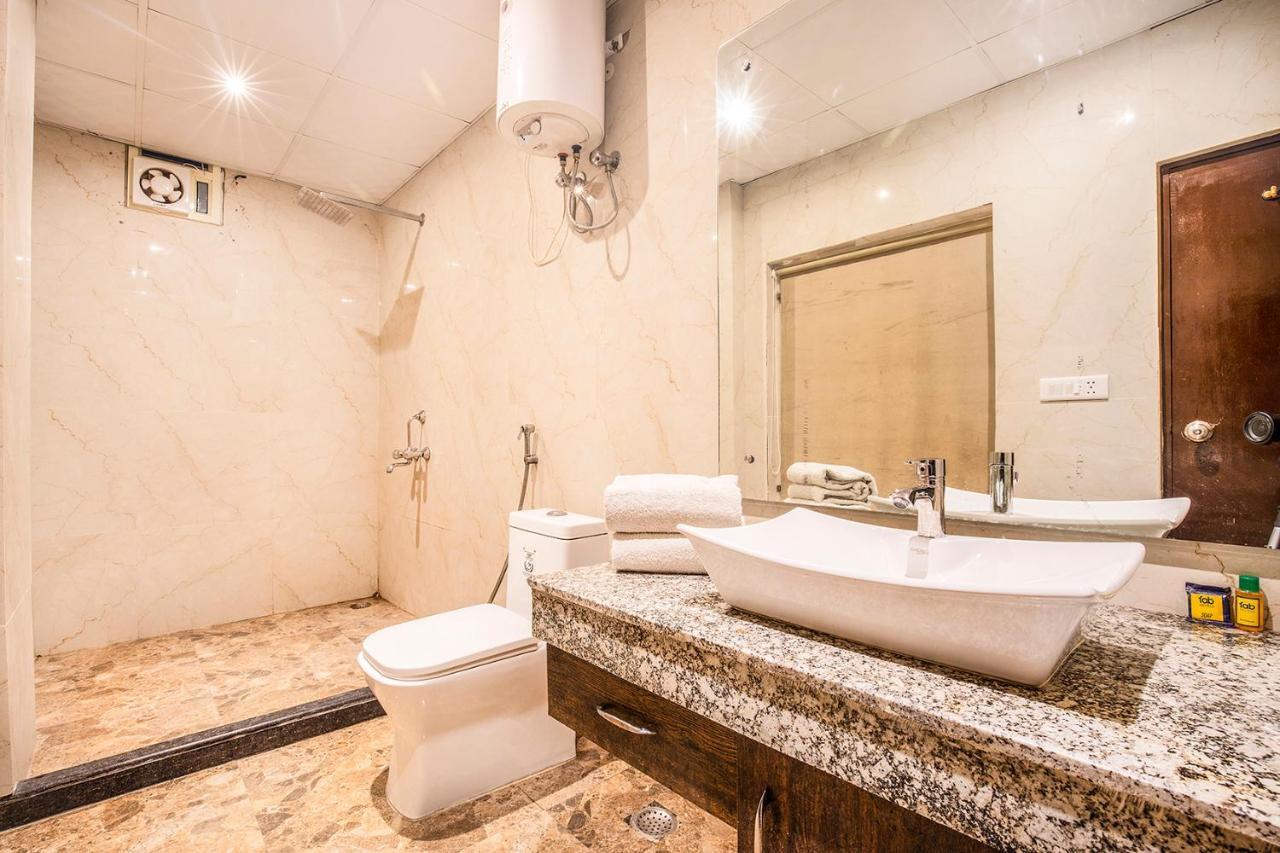 Fabhotel Shoba Estate Delhi Airport New Delhi Exterior photo